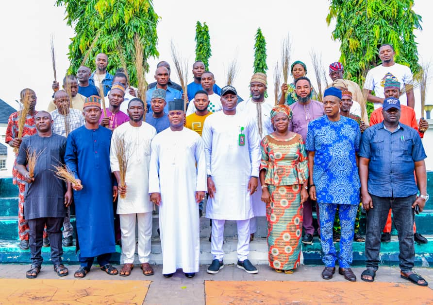 Kogi 2023: All zonal chairmen, 21 LG chairmen of SDP defect to APC