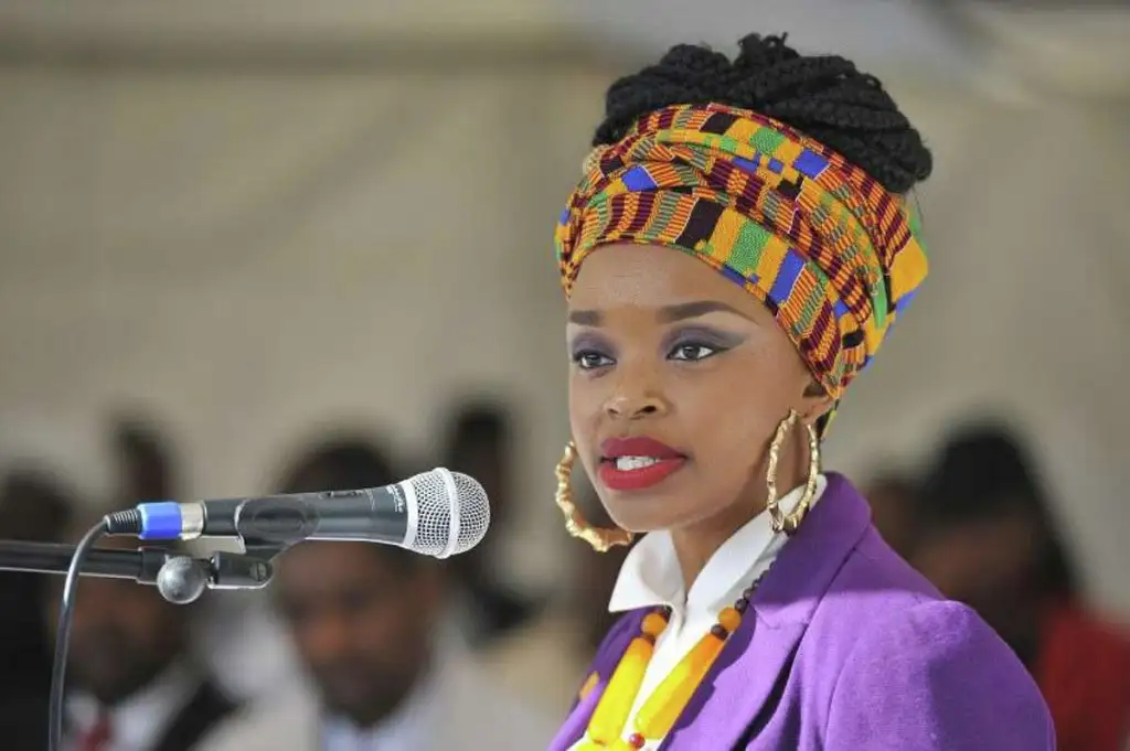 Mandela’s Granddaughter, Zoleka, has Died of Cancer Aged 43