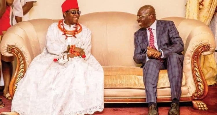 Obaseki Felicitates with Oba of Benin, Edo People on the Celebration of Emoro Traditional Festival